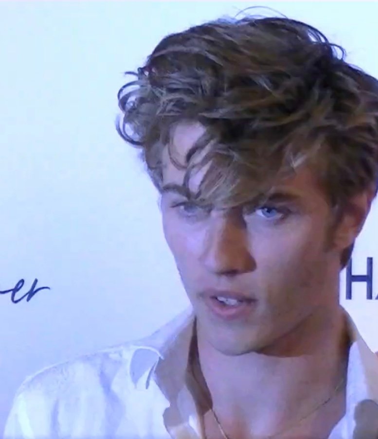 Lucky Blue Smith