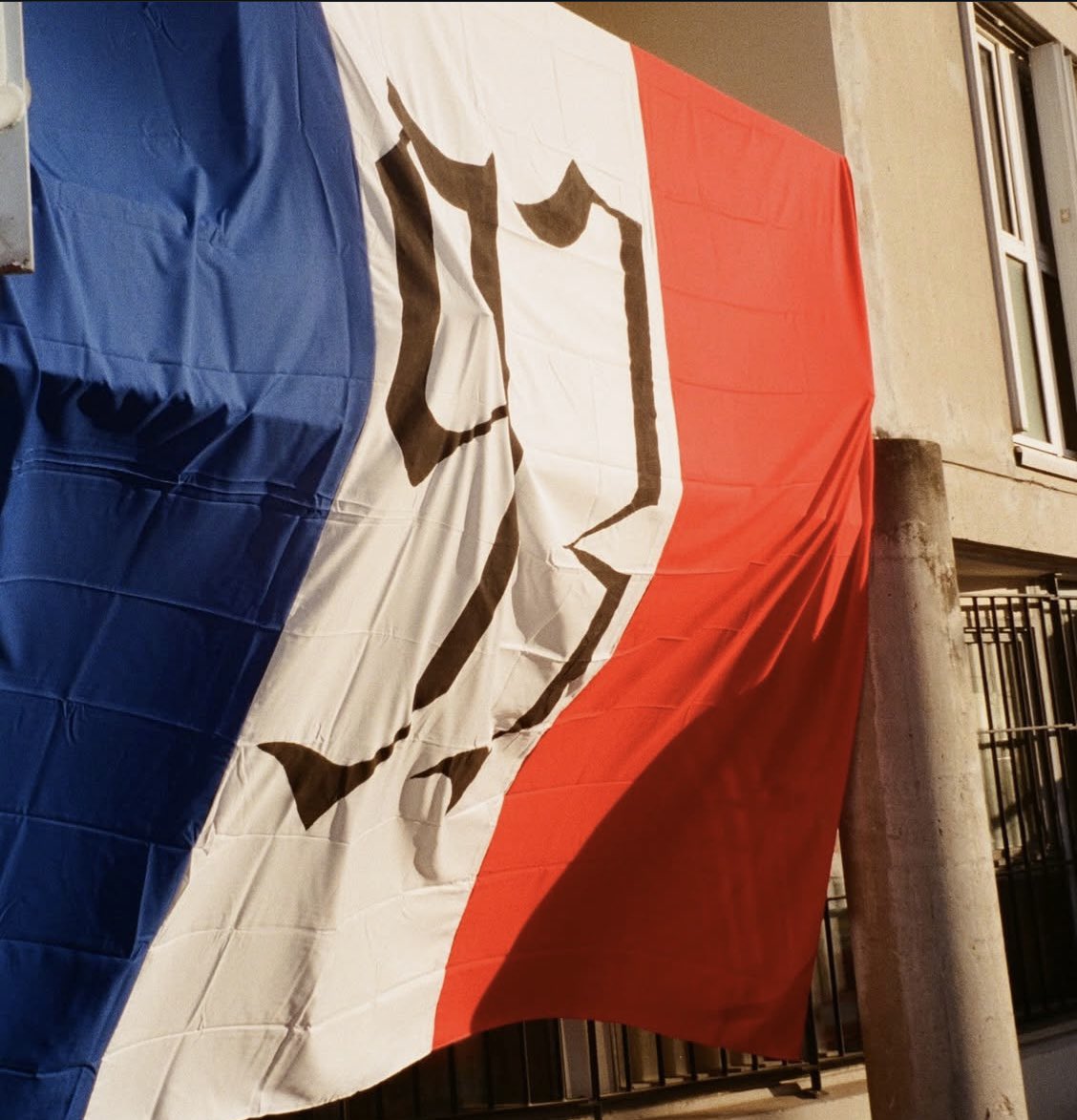 Le piège du drapeau : quand les Français racisés perdent quoi qu&rsquo;ils fassent