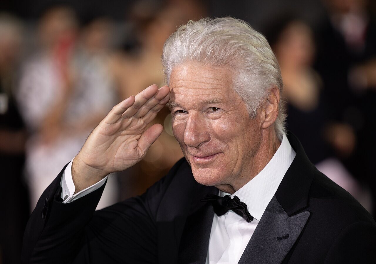 Richard Gere en smoking à la Mostra de Venise